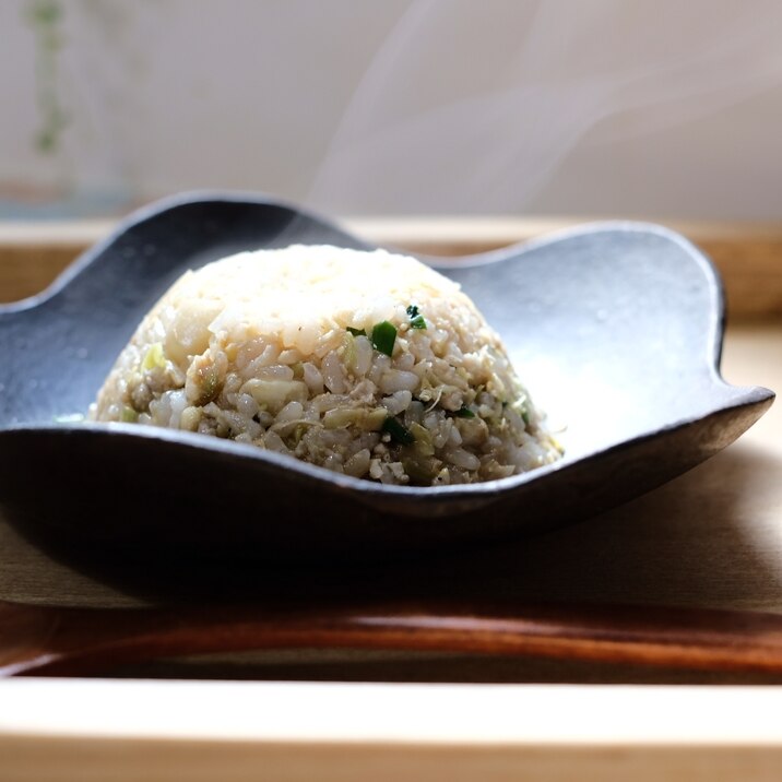 余った餃子の餡で簡単！絶品！チャーハン！